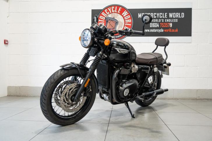 Triumph BONNEVILLE T120