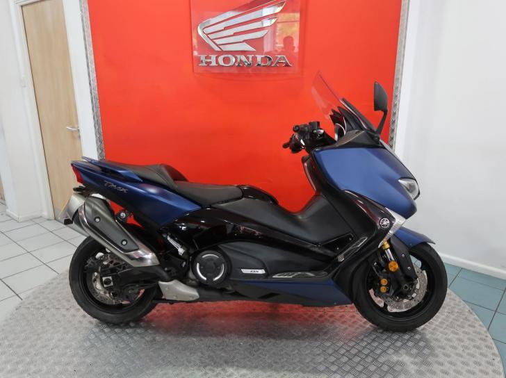 Yamaha TMAX 530 