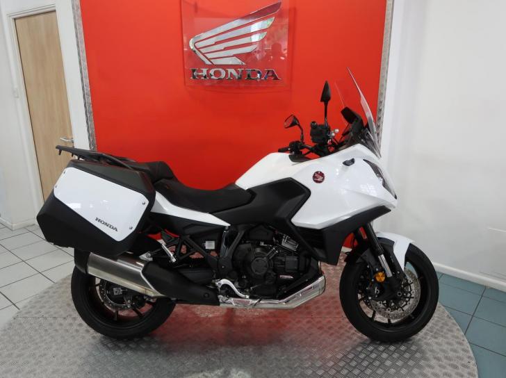 Honda NT1100 DCT