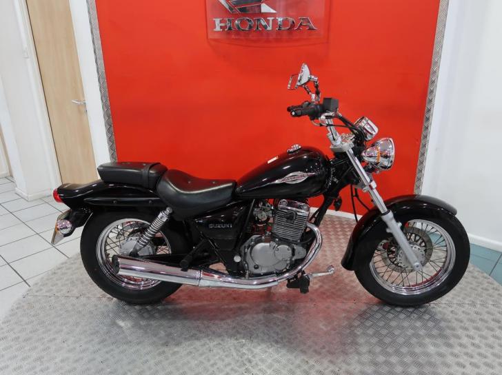 Suzuki GZ125 MARAUDER