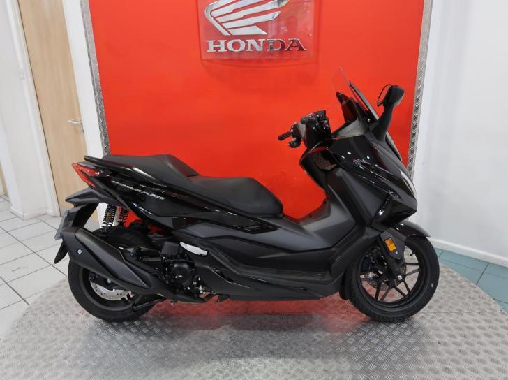 Honda FORZA 350