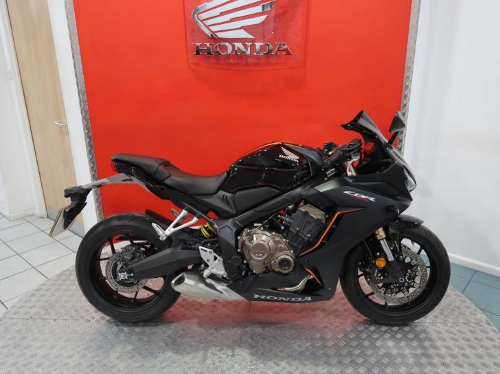 Honda CBR650R