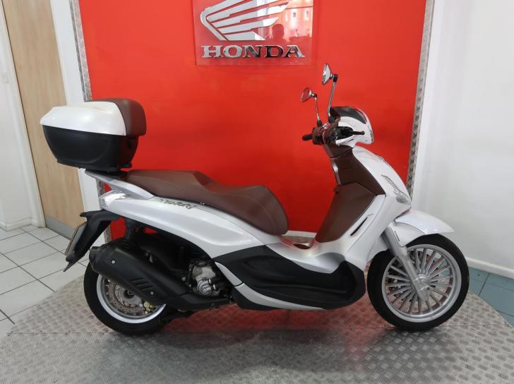 Piaggio BEVERLY 300