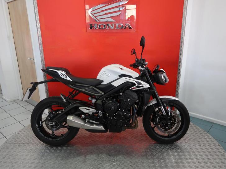 Triumph STREET TRIPLE 765 R