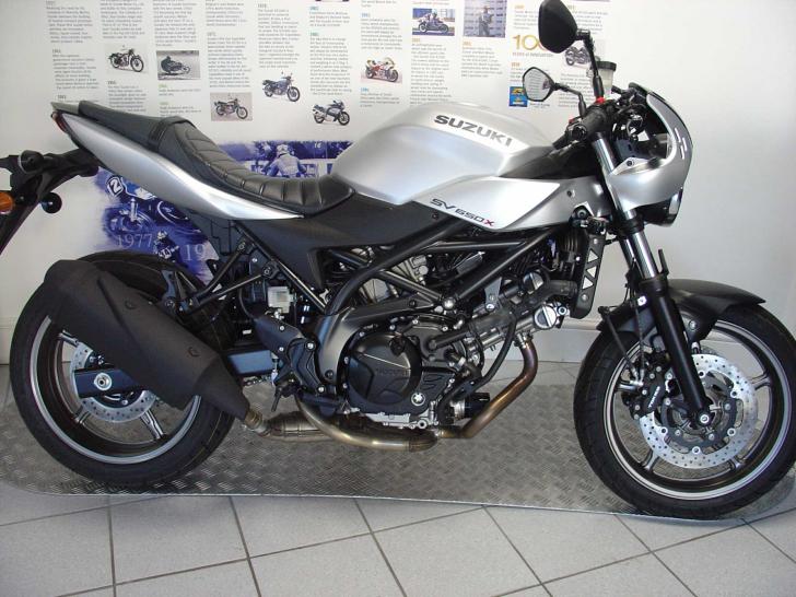 Suzuki SV650X