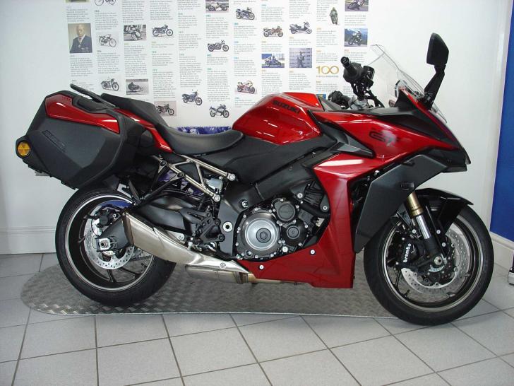 Ccm SUZUKI GSXS1000 