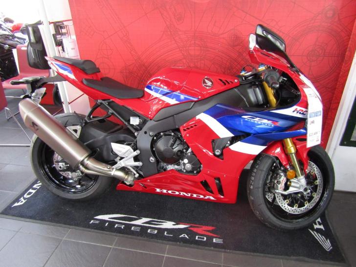 Honda CBR1000RR-R FIREBLADE SP