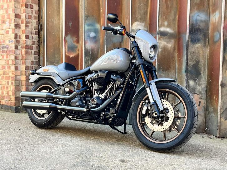 Harley-Davidson SOFTAIL FXLRS LOW RIDER S 117