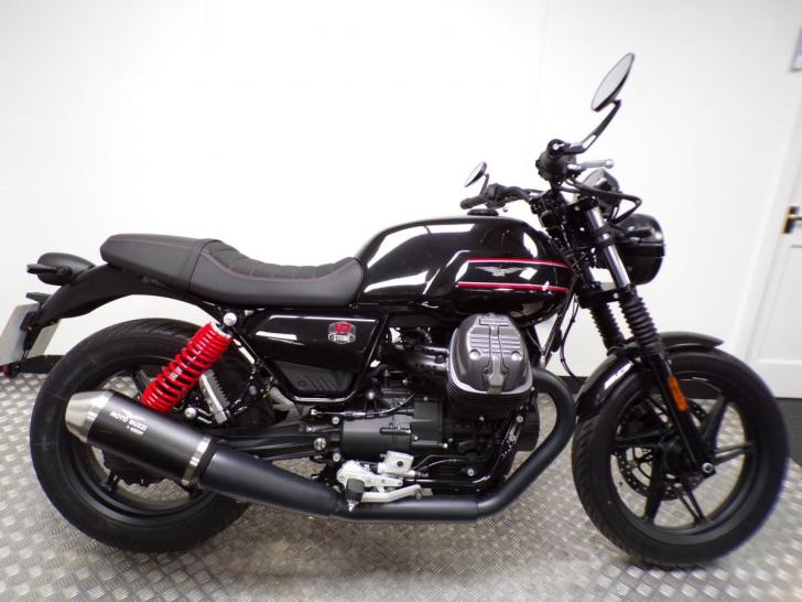 Moto Guzzi V7 STONE