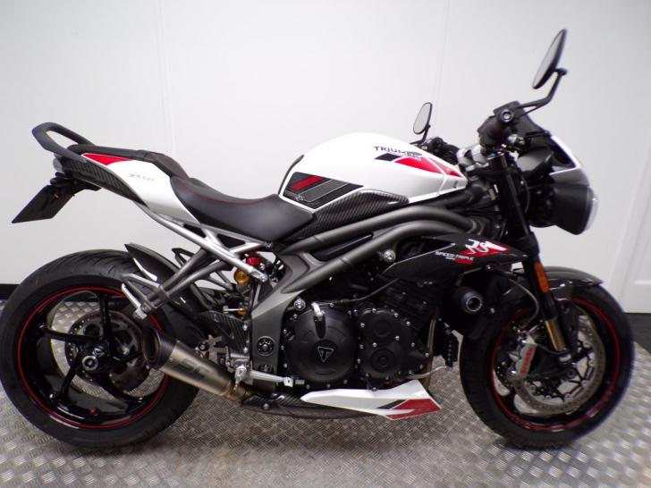 Triumph SPEED TRIPLE RS