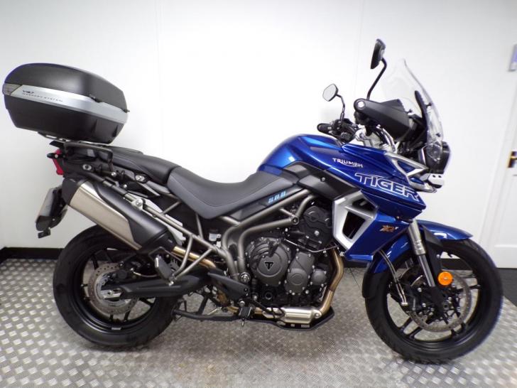 Triumph TIGER 800 XR