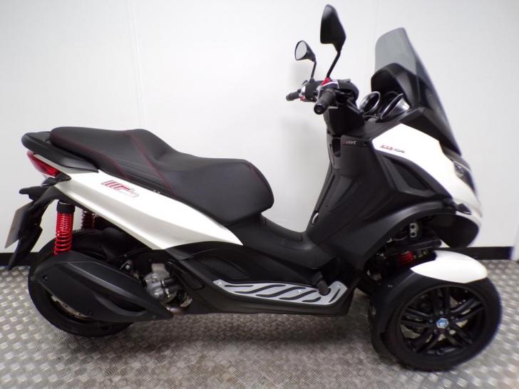 Piaggio MP3 300 HPE SPORT