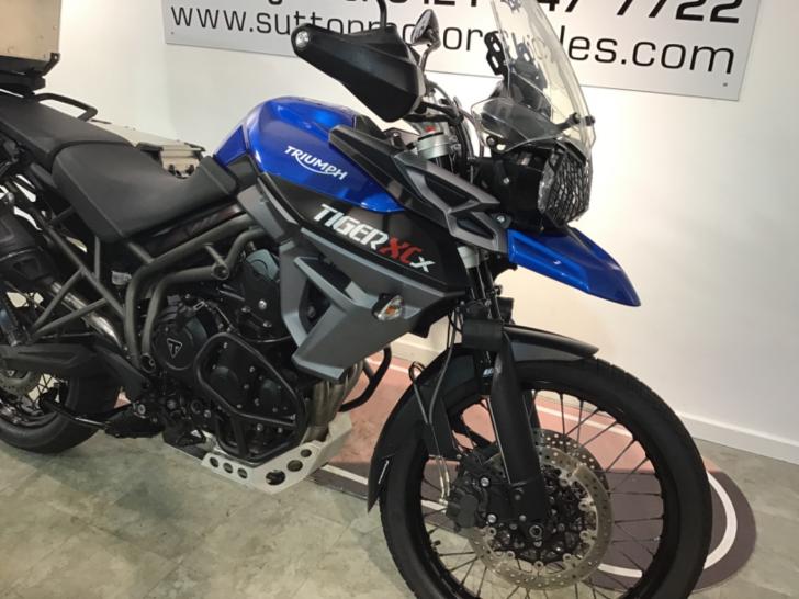 Triumph TIGER 800 XCX