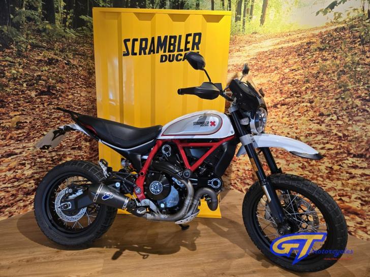 DUCATI SCRAMBLER 800 DESERT SLED 