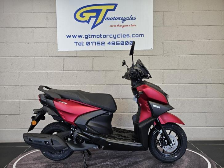 Yamaha RAYZR 125 