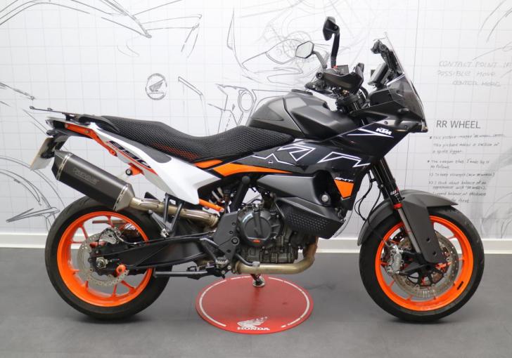 KTM 890 SMT