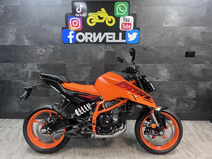 KTM 390 DUKE 2024 