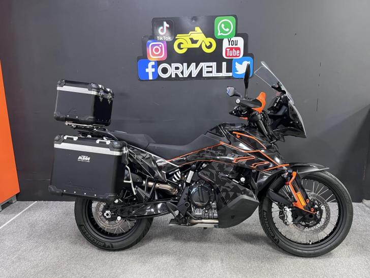 KTM 790 ADVENTURE