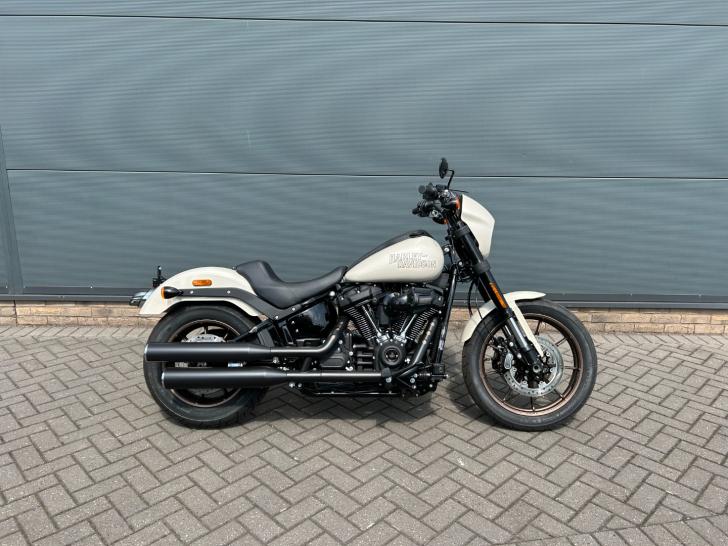 HARLEY-DAVIDSON SOFTAIL FXLRS LOW RIDER S