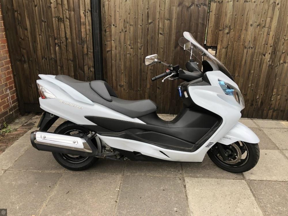 Used Suzuki Burgman 400 for sale in Chesham | Used Bikes UK